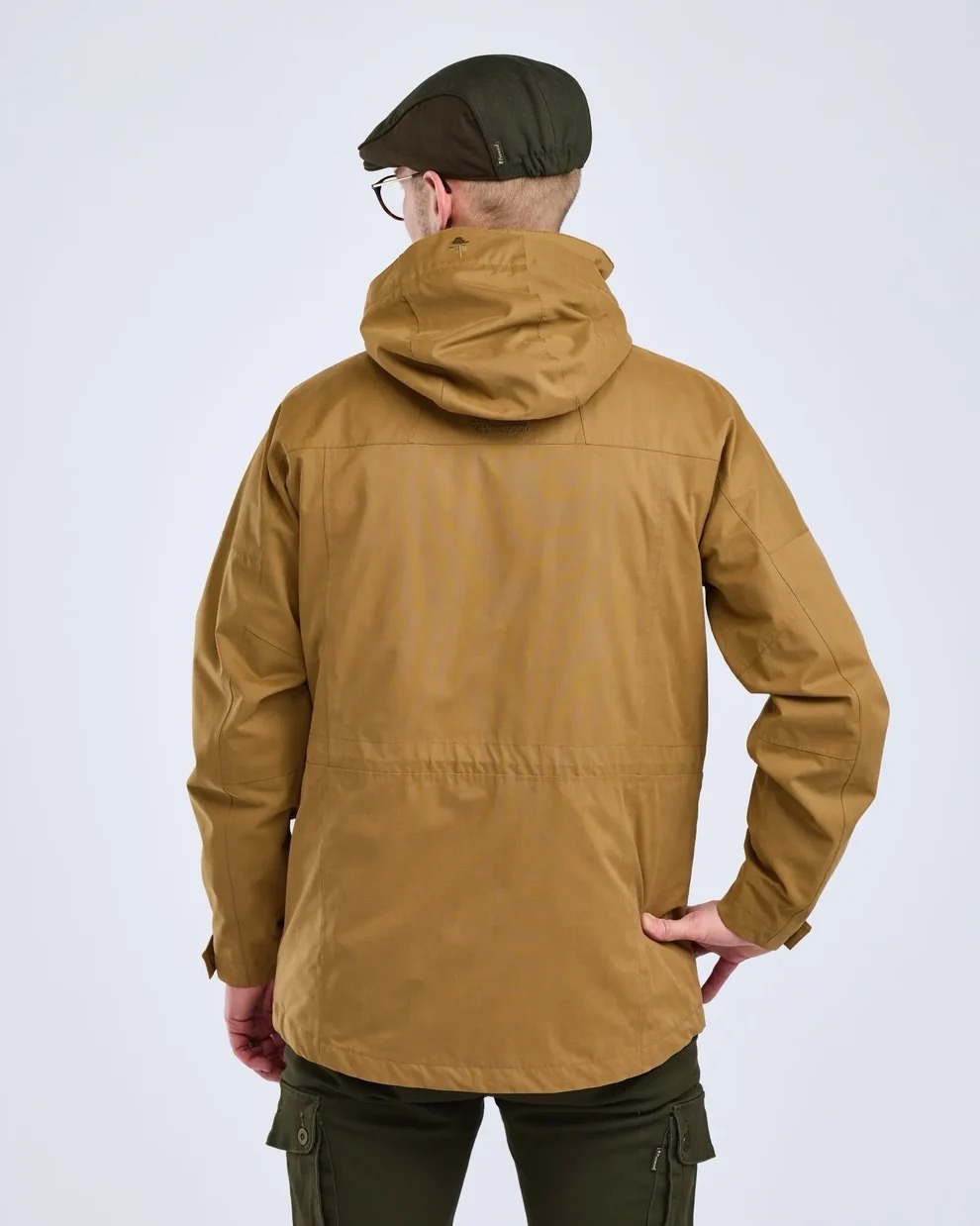 Pinewood Nydala Classic 2L miesten takki – Sandstone - Image 2